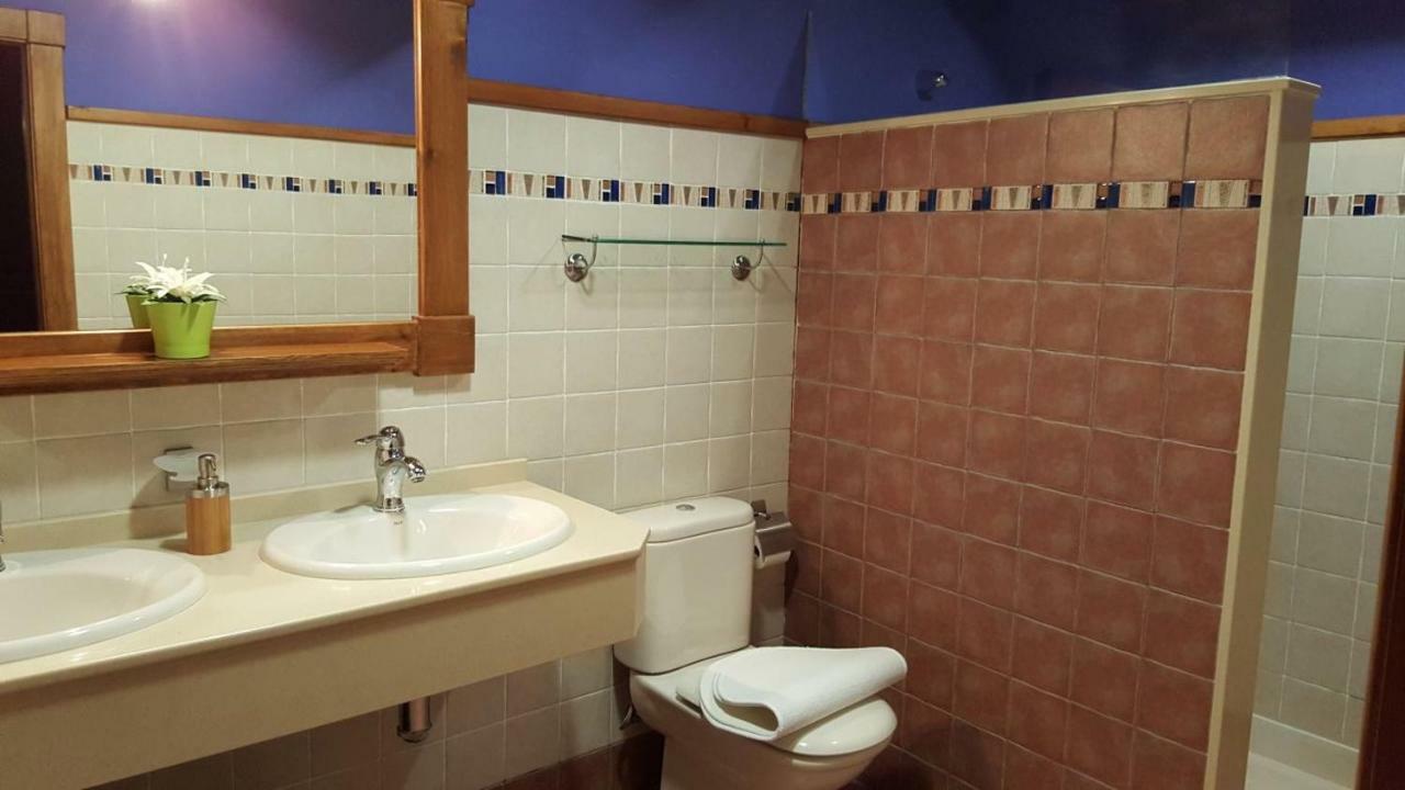 Camin De Los Collaos Guest House Cangas de Onis Bagian luar foto