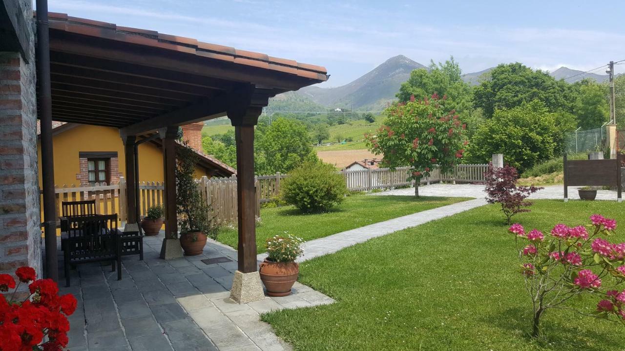 Camin De Los Collaos Guest House Cangas de Onis Bagian luar foto